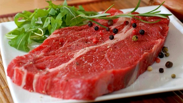 اللحوم الحمراء تسبب سرطان الثدي